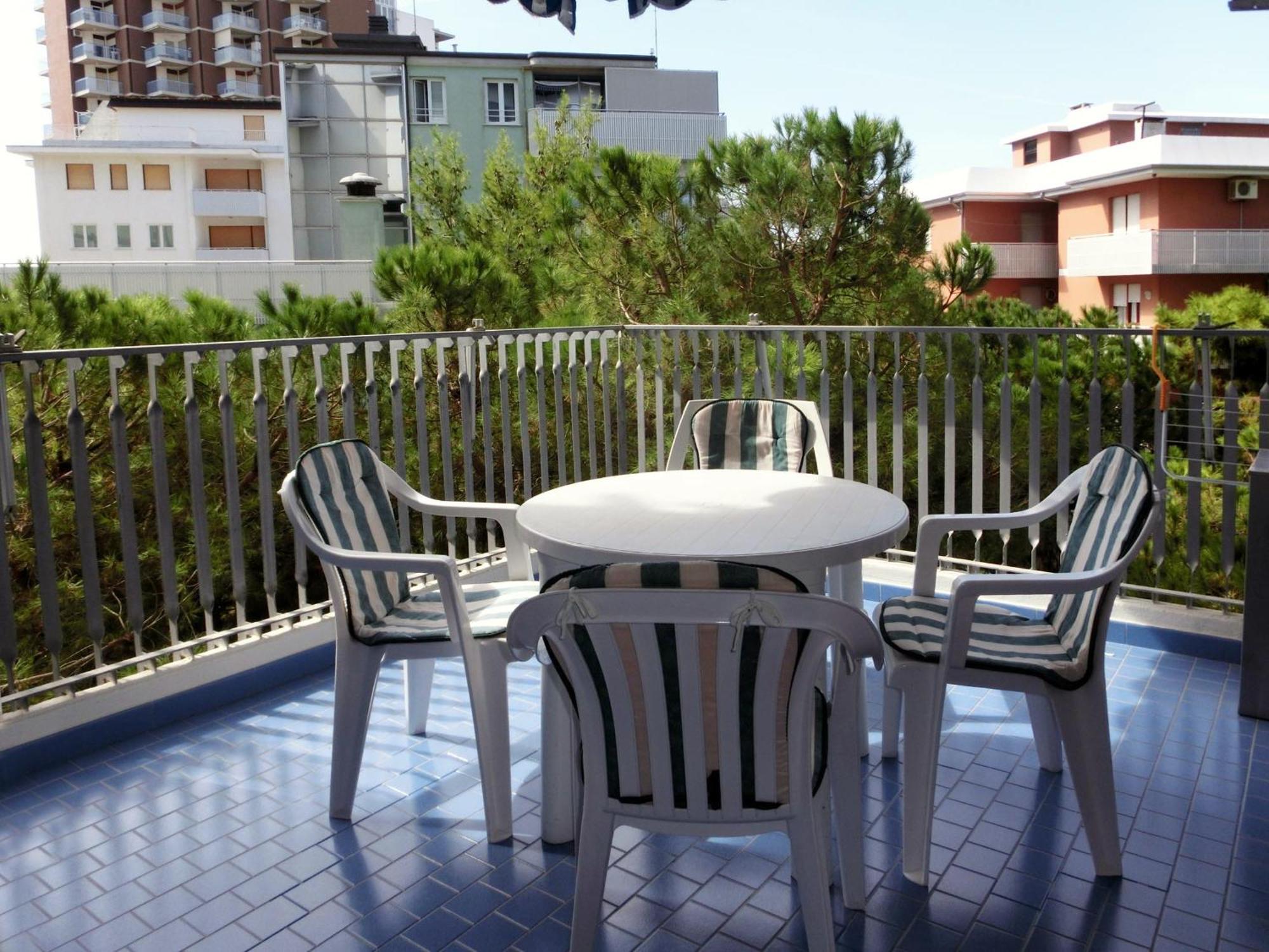 Apartamento Marco Polo Lignano Sabbiadoro Exterior foto