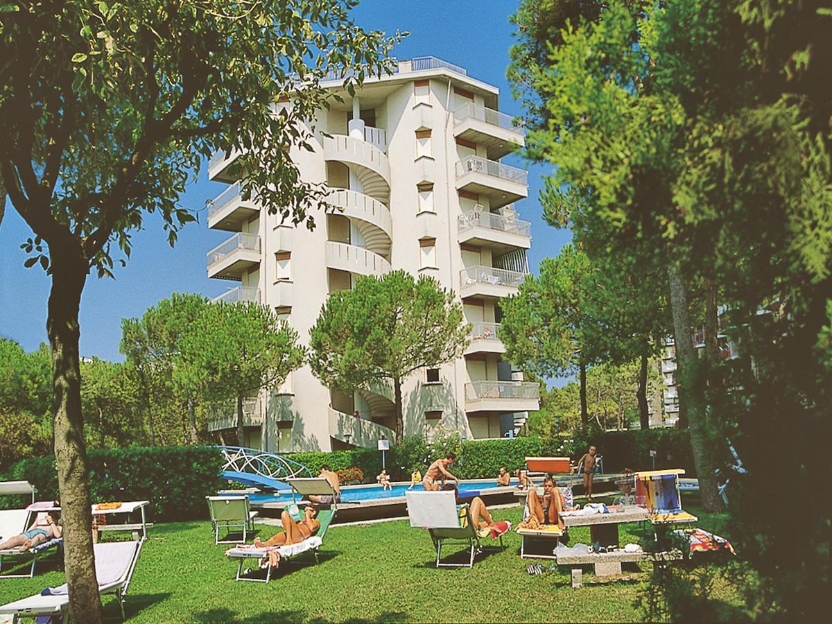 Apartamento Marco Polo Lignano Sabbiadoro Exterior foto